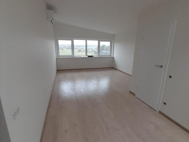 Šventojoje parduodamas 1 kambario 34 kv.m. Butas Mokyklos g.