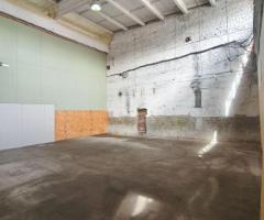 Išnuomojamos patalpos Auto servizui - gamybai - sandėliavimui P. Komunos g. Klaipėda