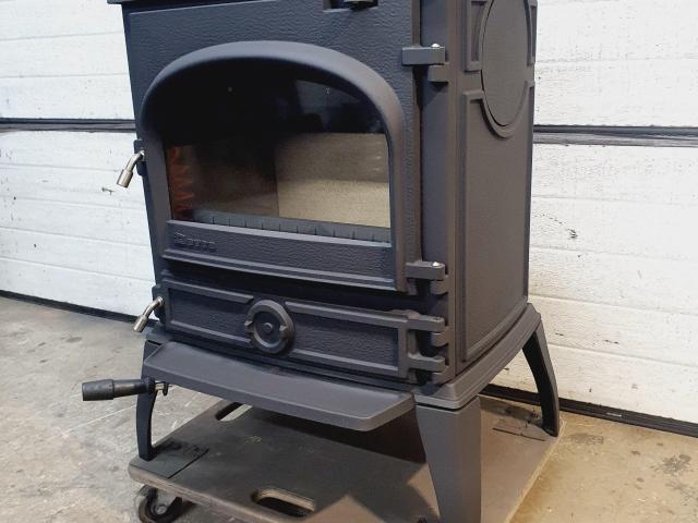 Krosnelių, židinių restauracija, remontas, pardavimas, dalys.