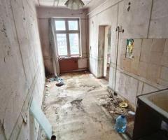 Parduodami du butai vienas šalia kito kurių bendras plotas 81,06 kv.m. Bokštų g.