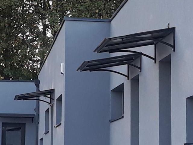 STOGELIŲ gamyba ir montavimas virš DURŲ, BALKONŲ, GARAŽŲ, TERASŲ