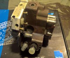 Kuro siurblys Volvo-S60,S80,V70,XC70. 0445010043