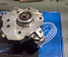 Kuro siurblys Volvo-S60,S80,V70,XC70. 0445010043