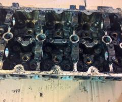 Mazda variklis dalimis.R2AA