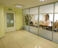 Verslui pritaikytos administracinės patalpos